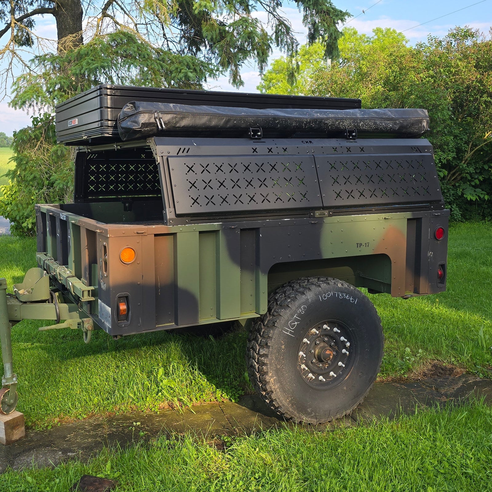CXR Fortress 6-Pack Overland Bed Rack for Military Trailers