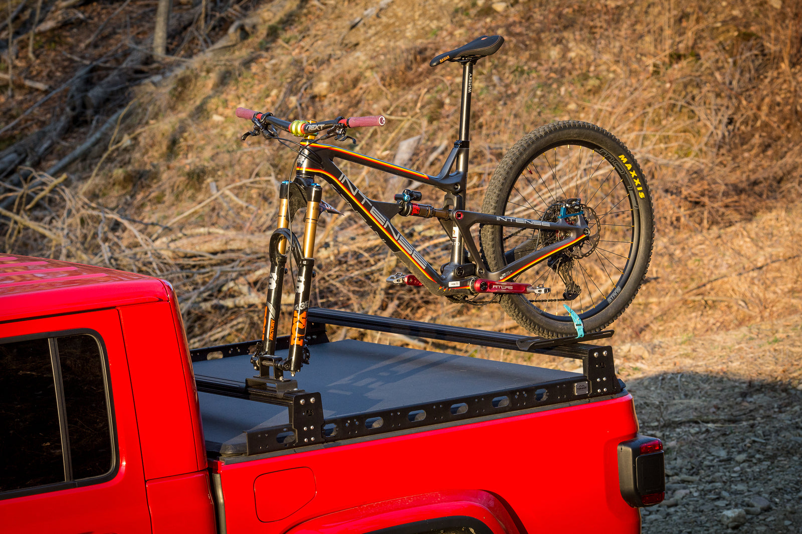 Steel VRS Tonneau Compatible Hi-Rise Crossbar System