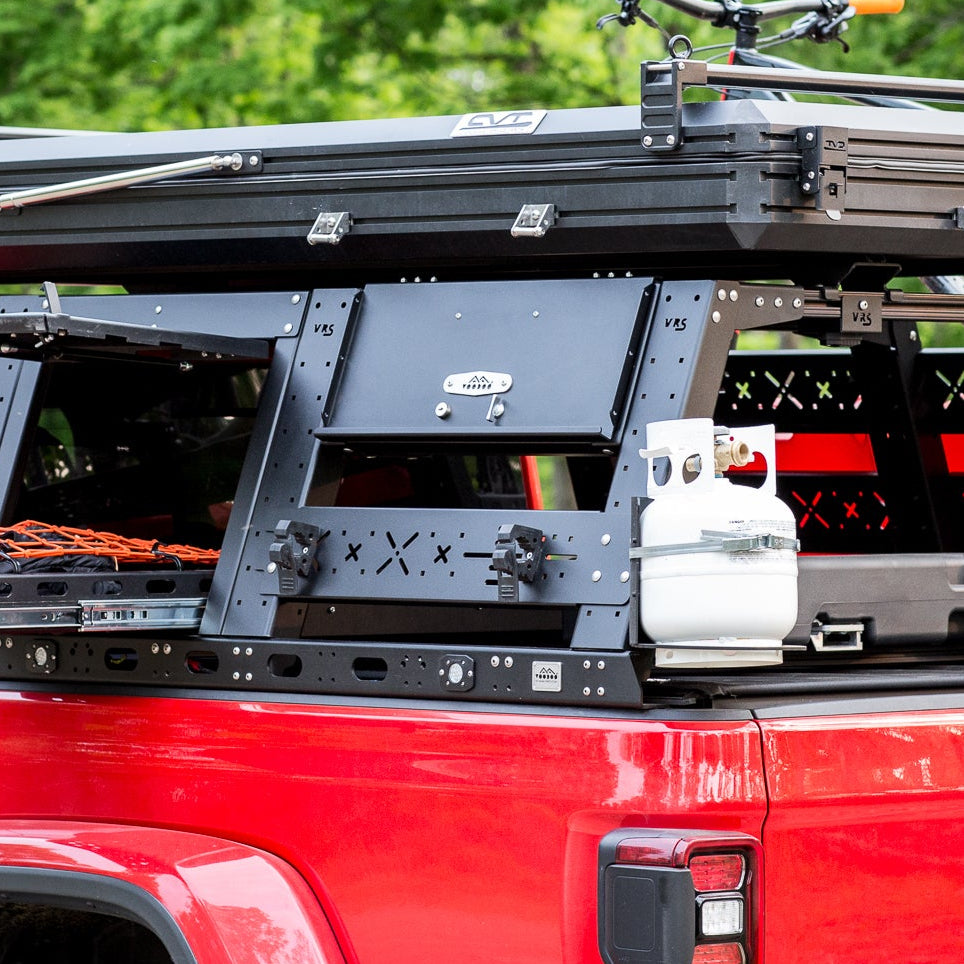 VRS Gear Locker, Rack Mounted Locking Chest