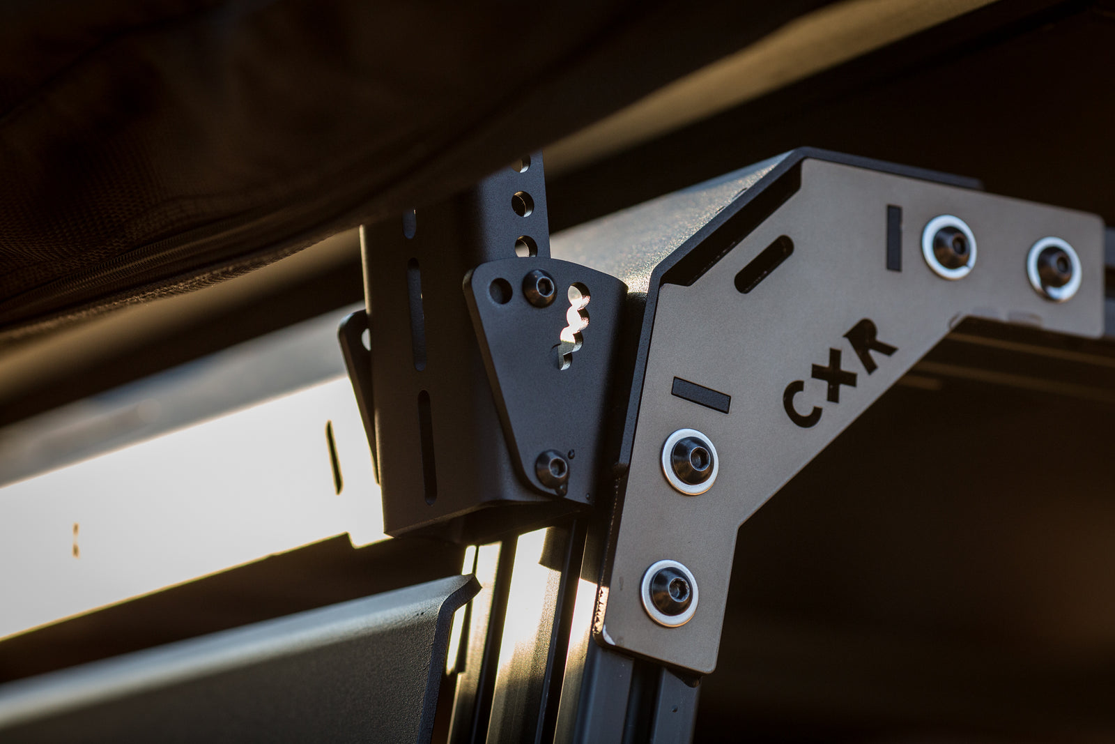 CXR Universal Awning Mount