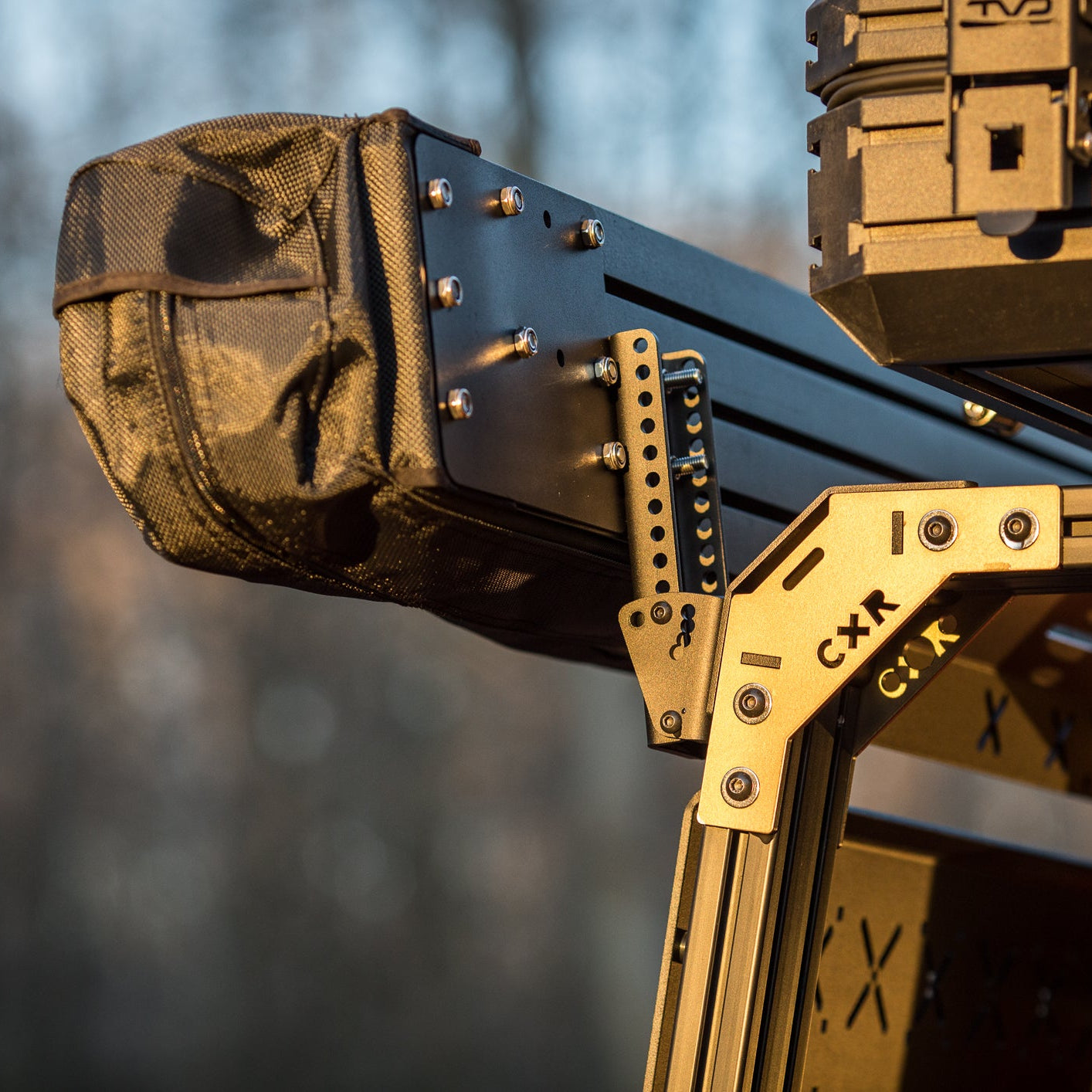 CXR Universal Awning Mount