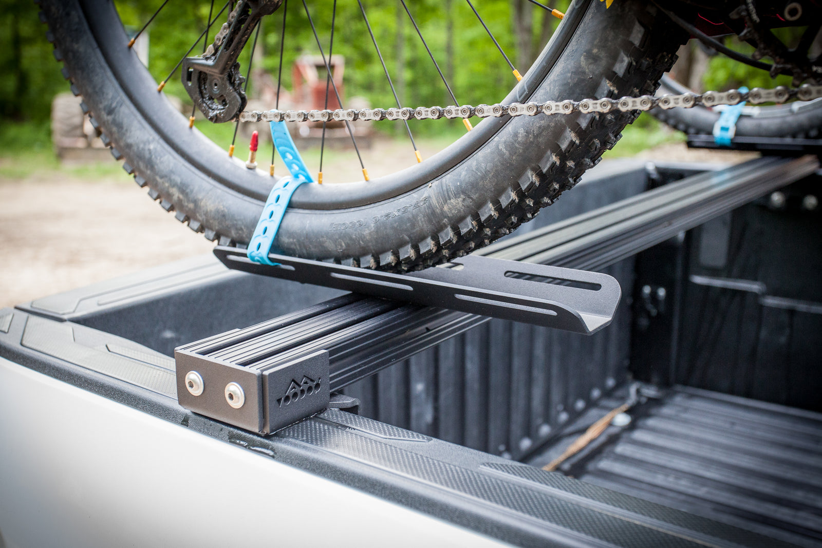 Lo-Rise PRO-XE Crossbars