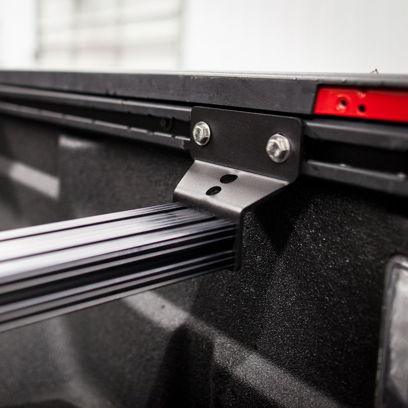 PRO-XE Reversible Crossbars