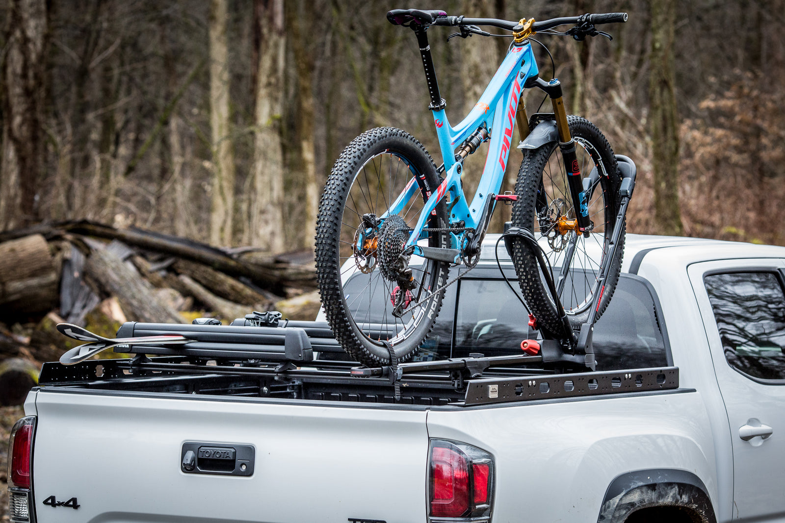 Aluminum VRS Tonneau Compatible Bed Crossbar System